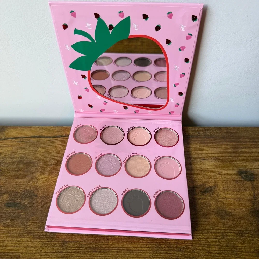 New Juicy Couture 12 Set Eyeshadow Makeup Cosmetic Mirror Brown Pink Neutral